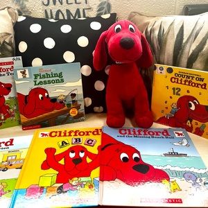 Clifford the Big Red Dog and books bundle